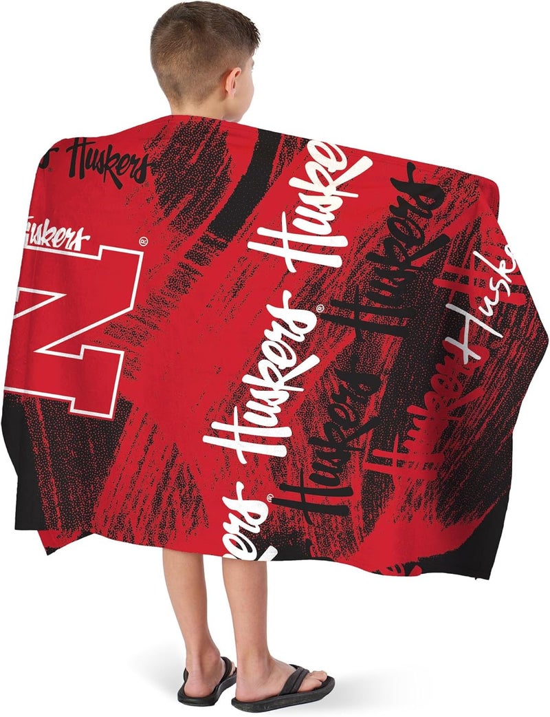 Northwest NCAA Oversized Microfiber Beach Towel, 40 x 72 Inches – Quick Dry, Sand Resistant, Lightweight, Absorbent - Image 3